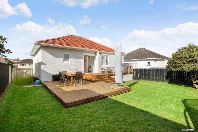 14 Clinker Street Three Kings_3