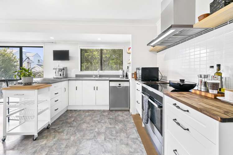 1 Awatahi Place_5