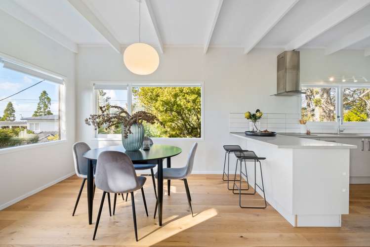 42 Tawini Road Titirangi_5