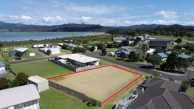 102 Benjamin Place Matarangi_2