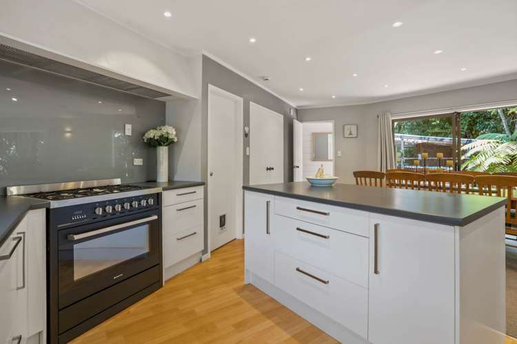 9 Awaruku Road Torbay_12