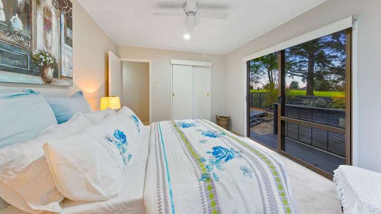 27 Pinehurst Place Wattle Downs_10