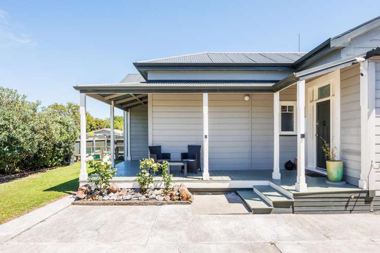 6 Acourt Street Sanson_1