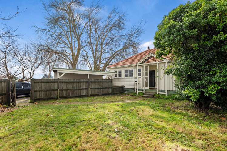 38 Dickens Street Owhata_16