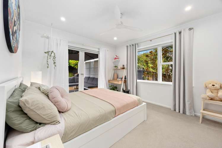 70 Selwyn Crescent Forrest Hill_24