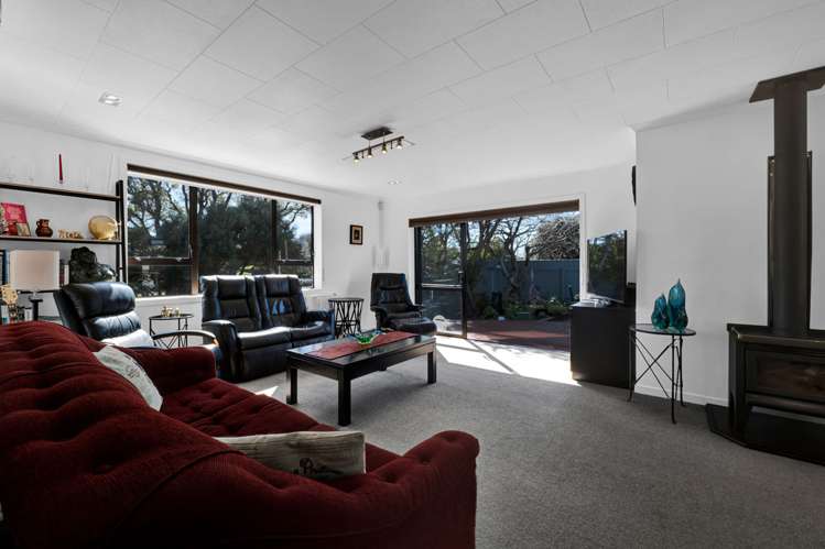 4 Henui Street Strandon_3