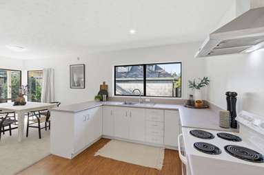 318 Withells Road_4