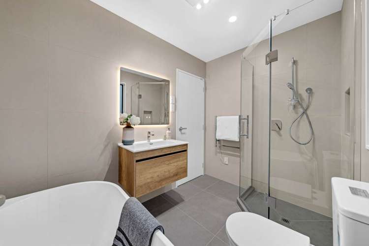 18C&D Geneva Place Blockhouse Bay_18