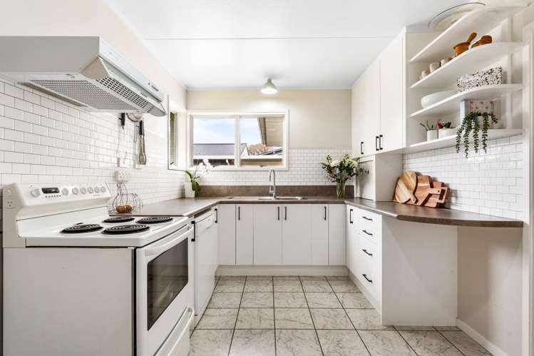 37 James Cook Street_2