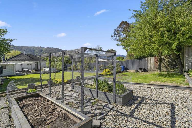 203 Wellington Road Wainuiomata_24