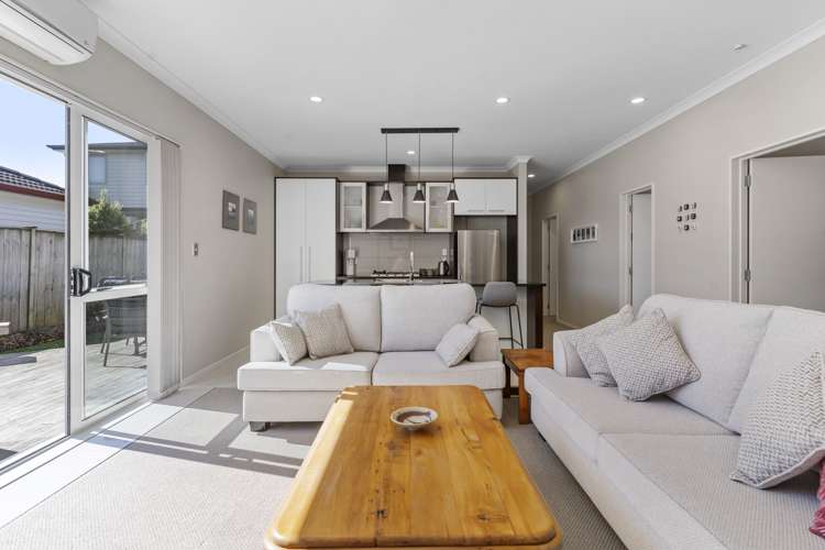 13 Dromoland Drive Flat Bush_2