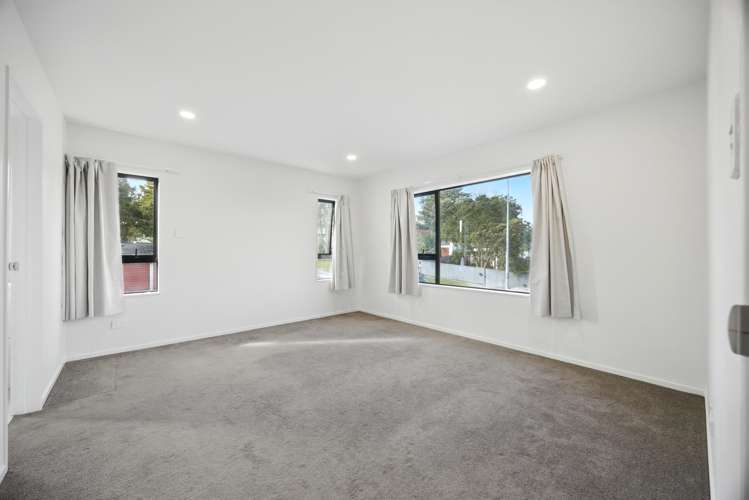 43a Fitzherbert Avenue West Harbour_15
