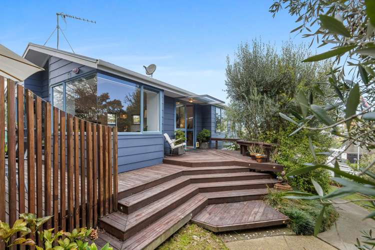 11 Donald Street Stanmore Bay_4