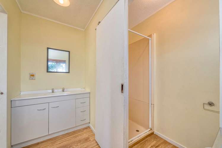 25b Smiths Avenue Papakura_5