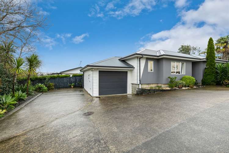 48 Makora Road Massey_25
