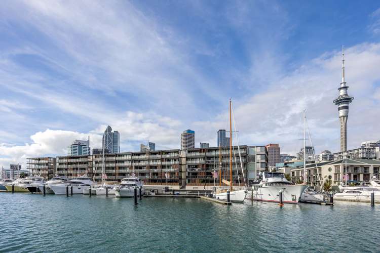 104/121 Customs Street Auckland Central_16
