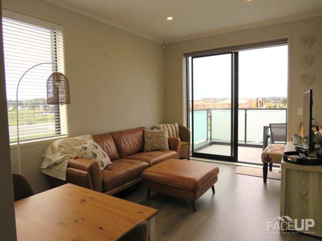 6/22 Kerewhenua Crescent Hobsonville_2