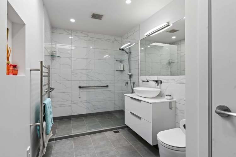 408/36 Victoria Road Mount Maunganui_22