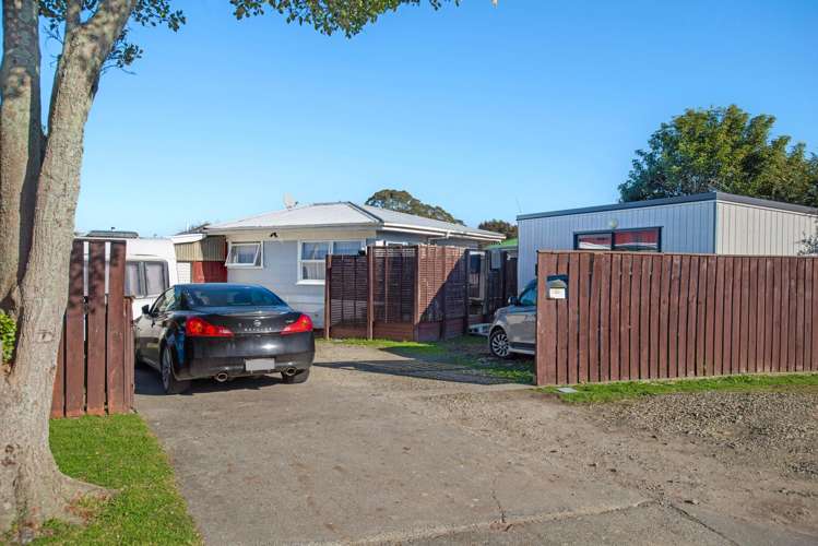103 Huxley Road_0