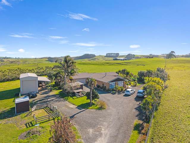 242 Baylys Coast Road Dargaville_3