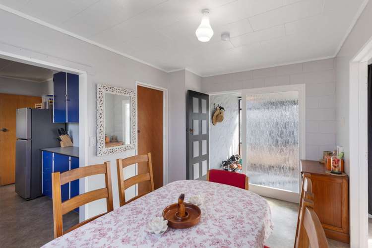 23 Lindsey Crescent Springvale_3