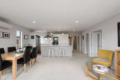 32 Flaxon Place_4