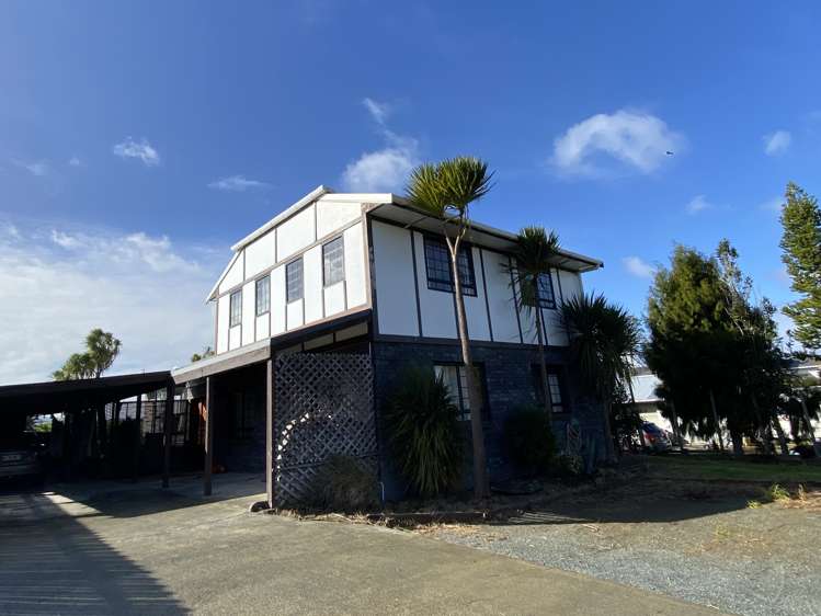 24 Bickerstaffe Road Maungaturoto_0