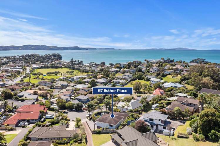 67 Esther Place Red Beach_4