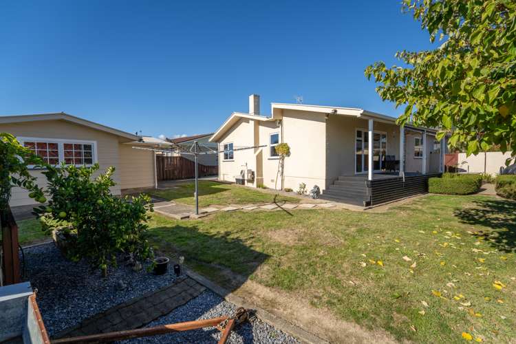 4 Field Place Richmond_14