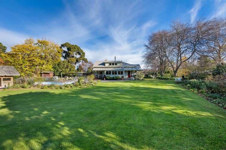 28 Bothams Bend Road Spring Creek_29