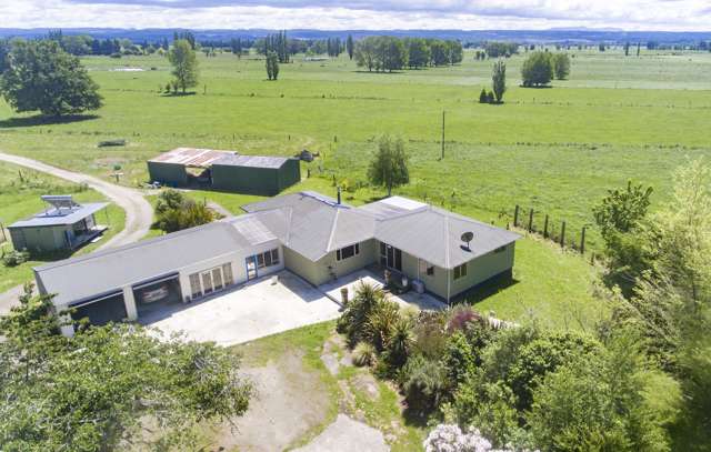 685 Troutbeck Road Galatea_1