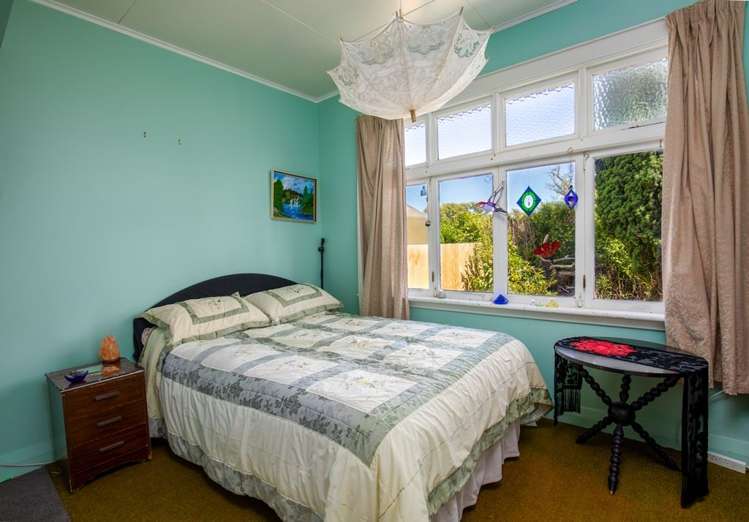 17 White Road Omakau_9