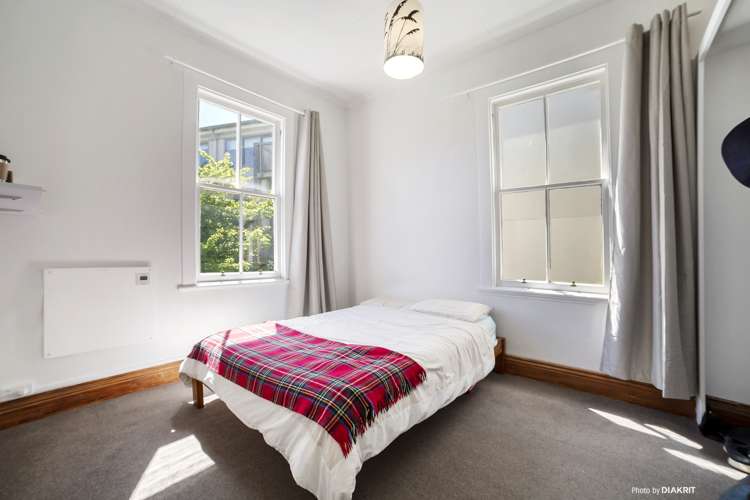 8 Hall Street Newtown_11