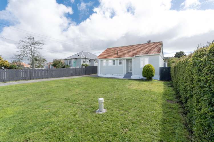 51 Parkinson Avenue Mount Roskill_16