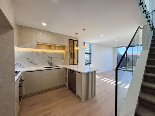 Brand new two bed, two bathroom townhouse!