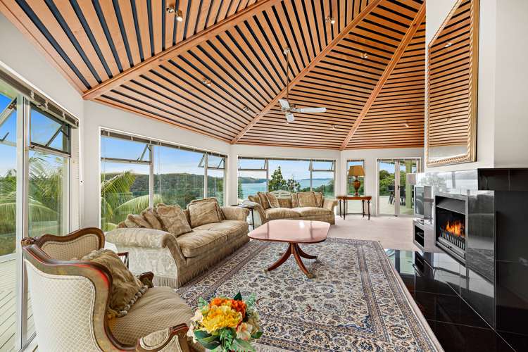 19 Puriri Place Sandspit_8