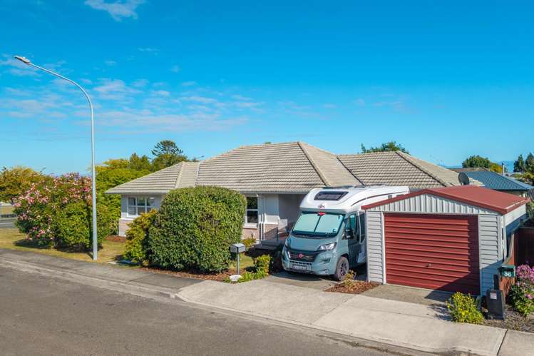 38 Willow Avenue Stoke_15