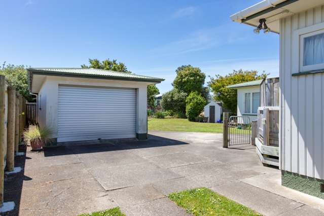 73 Barraud Street Dannevirke_2