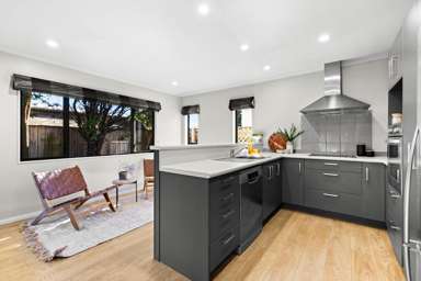 602 Riverslea Road North_4