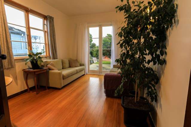 41 Anzac Street Gisborne_2