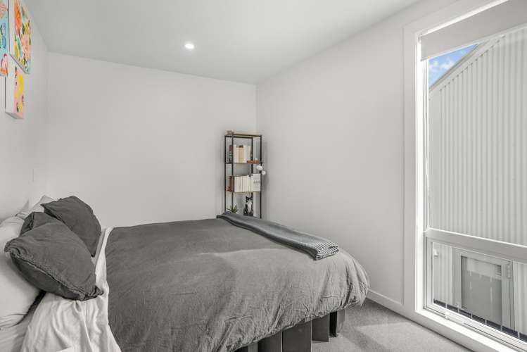 52B Durham Crescent Fairfield_13