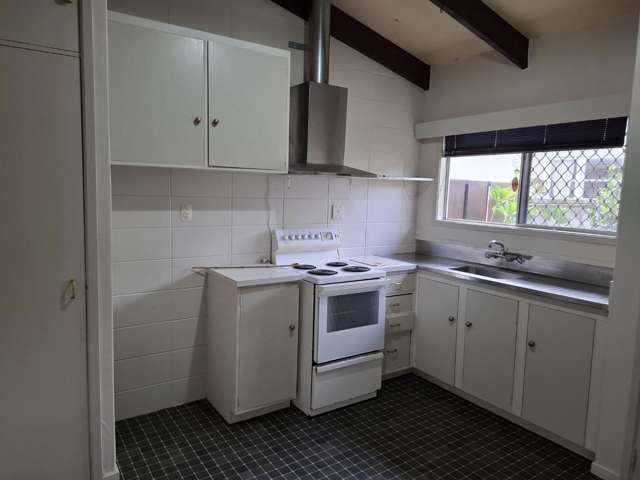 1/16 Signal Street Marton_2