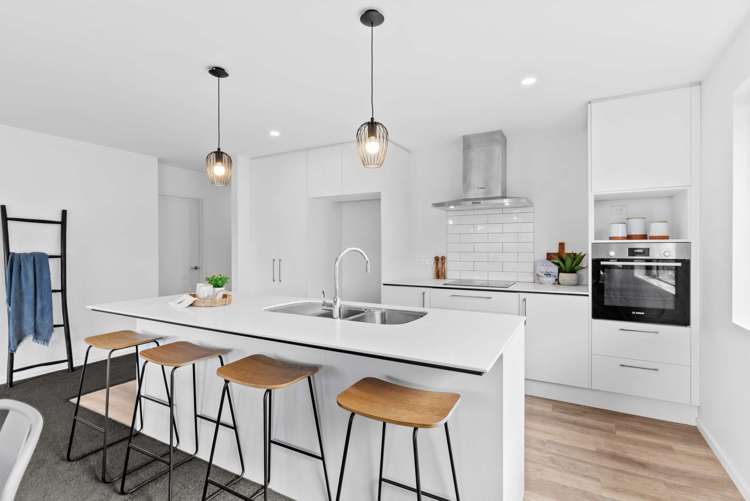 4 Shrimpton Avenue Woodend_3