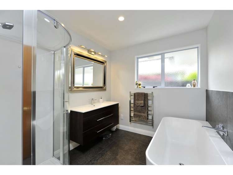 16 Ashbury Street Stoke_16