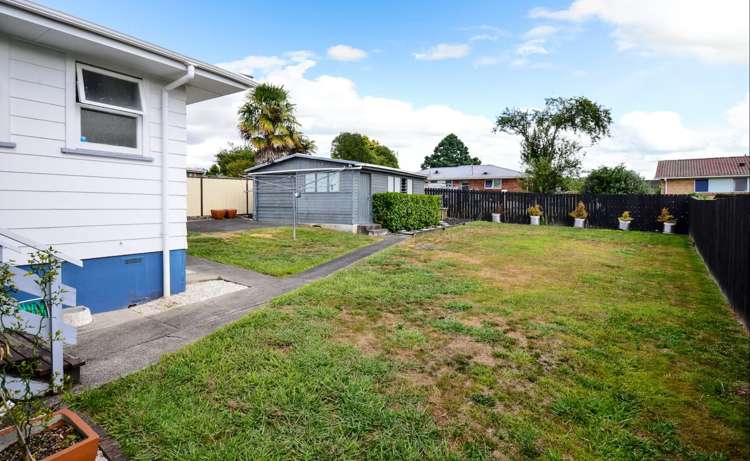 64 Snell Drive Chartwell_10