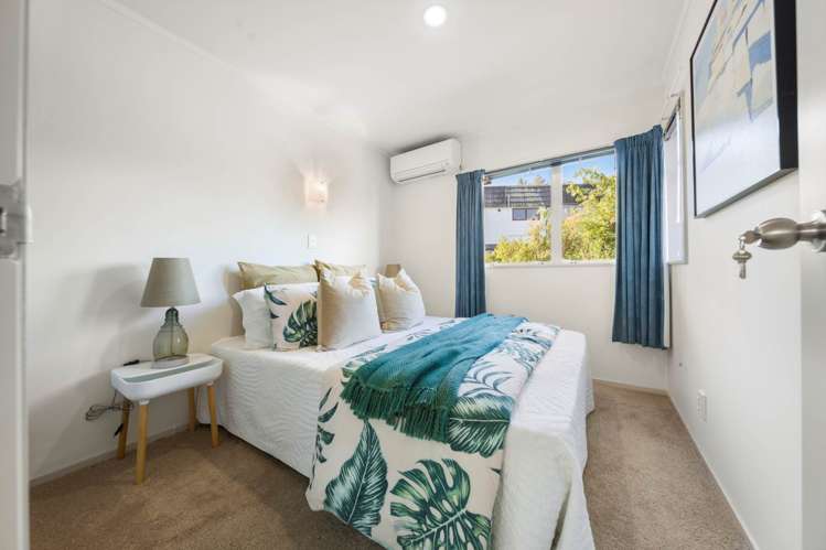 11 Puawai Place Northcote_19