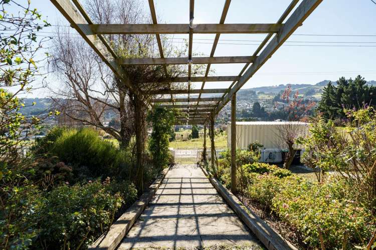 53 District Road Green Island_26