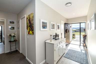 4 Peony Drive_2