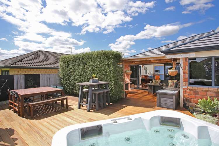 10 Wroxton Place Waiuku_5