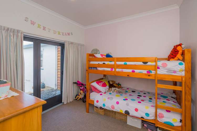 55 Marine Parade Paraparaumu Beach_16
